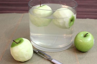 soak apples